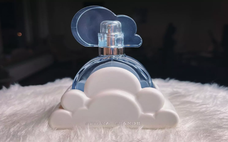 عطر آریانا گرند کلود
