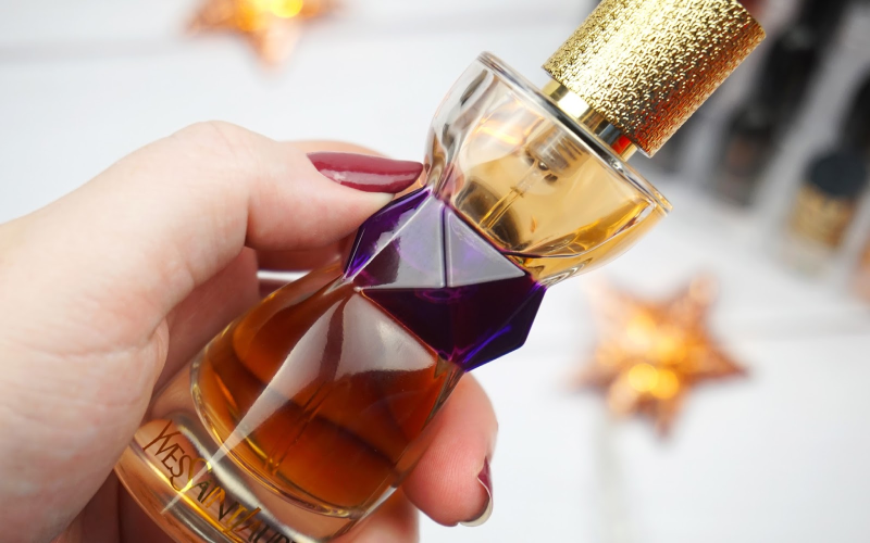 منیفستو ایو سن لورن