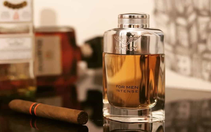 بنتلی اینتنس